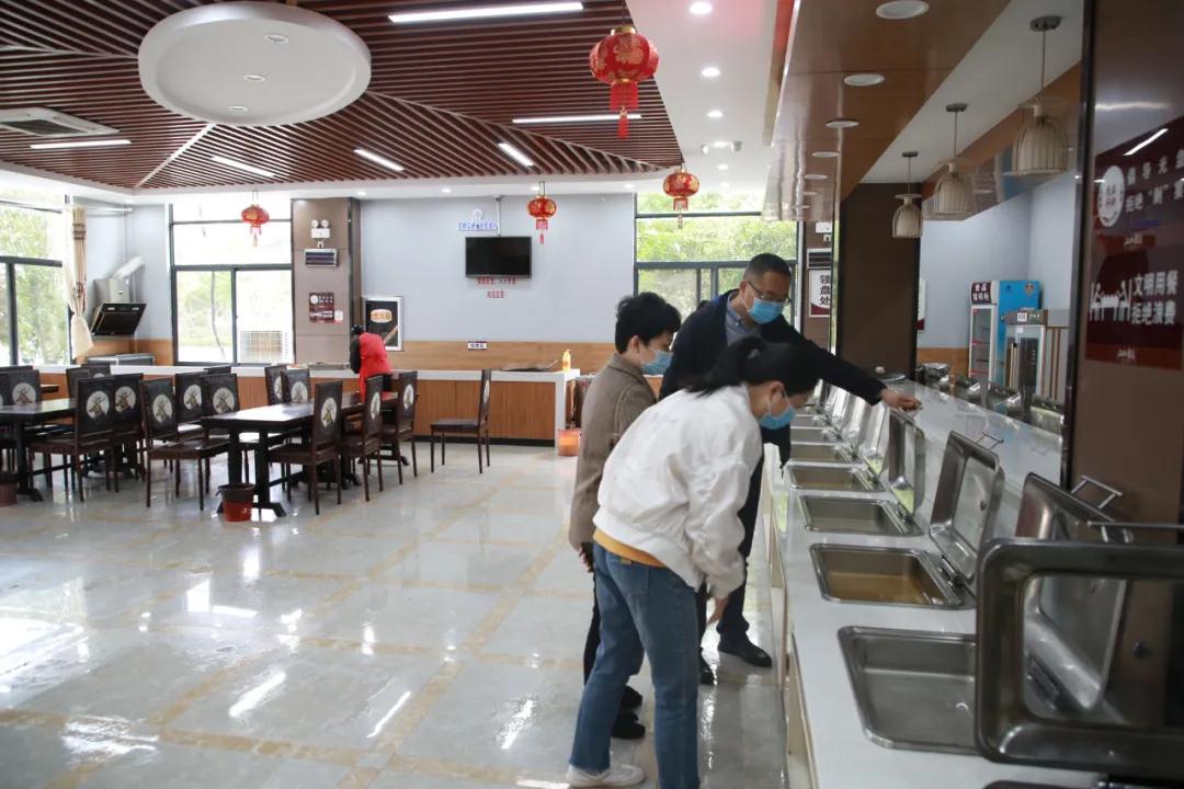 “巩卫”在行动——南昌城投公司全力抓好国家卫生城市复审迎检事情